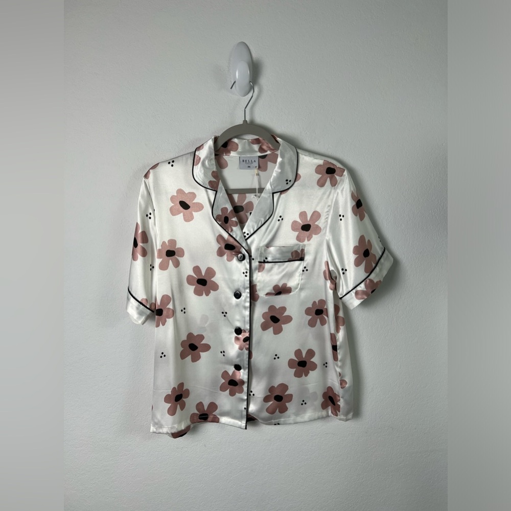 Bella Sleep + Spa White with Pink Flowers Pajama Top